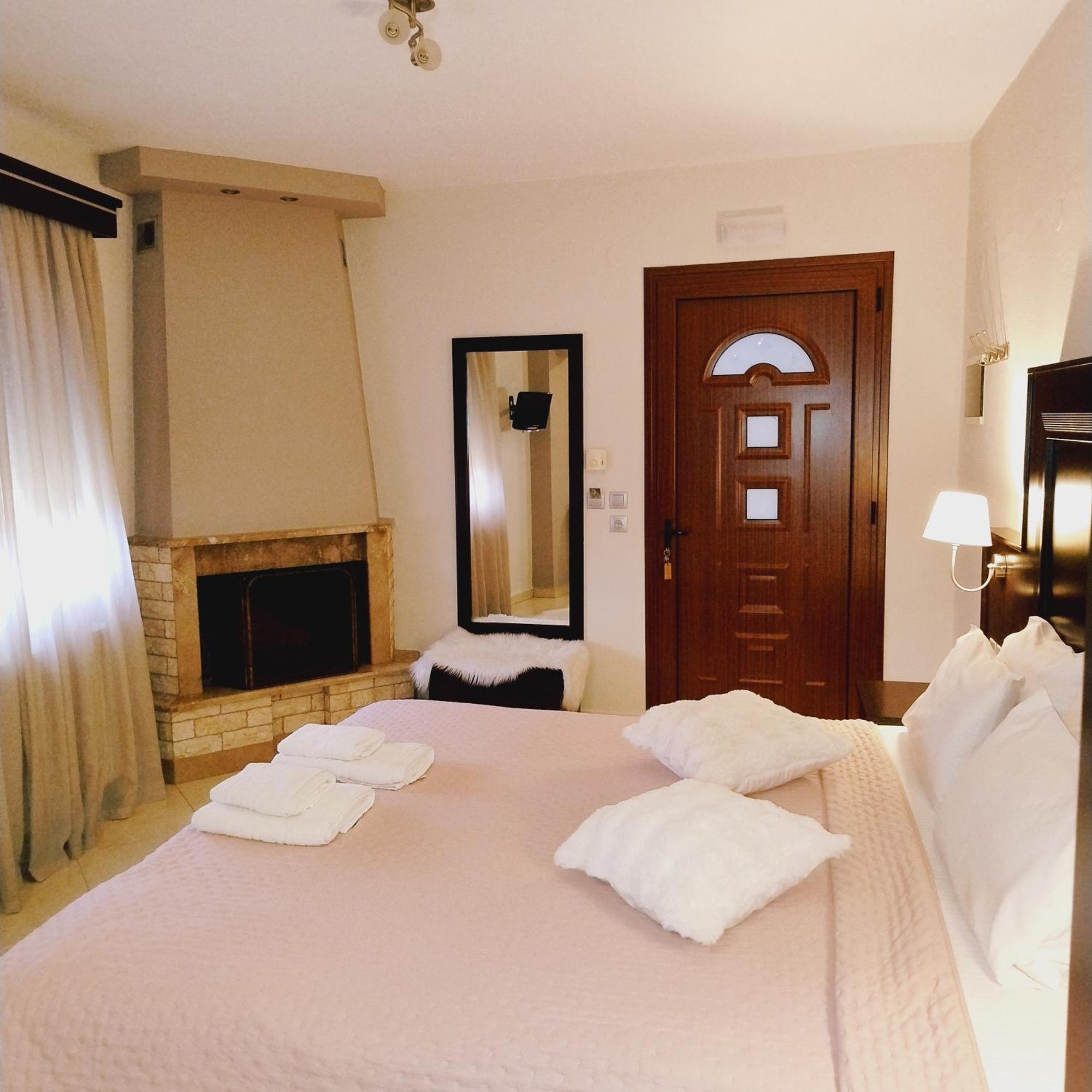 Hotel Neraides Káto Loutrákion Camera foto